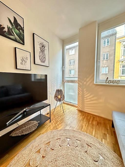 3-Room Vienna Centrale Suite エクステリア 写真