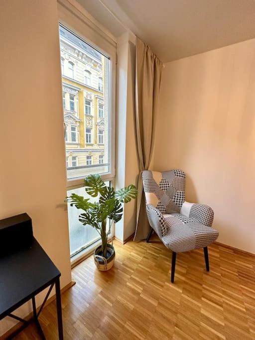 3-Room Vienna Centrale Suite エクステリア 写真